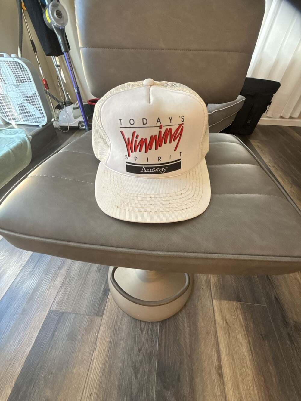Designer Award Cap Amway Trucker Hat One Size Fits All White Snapback